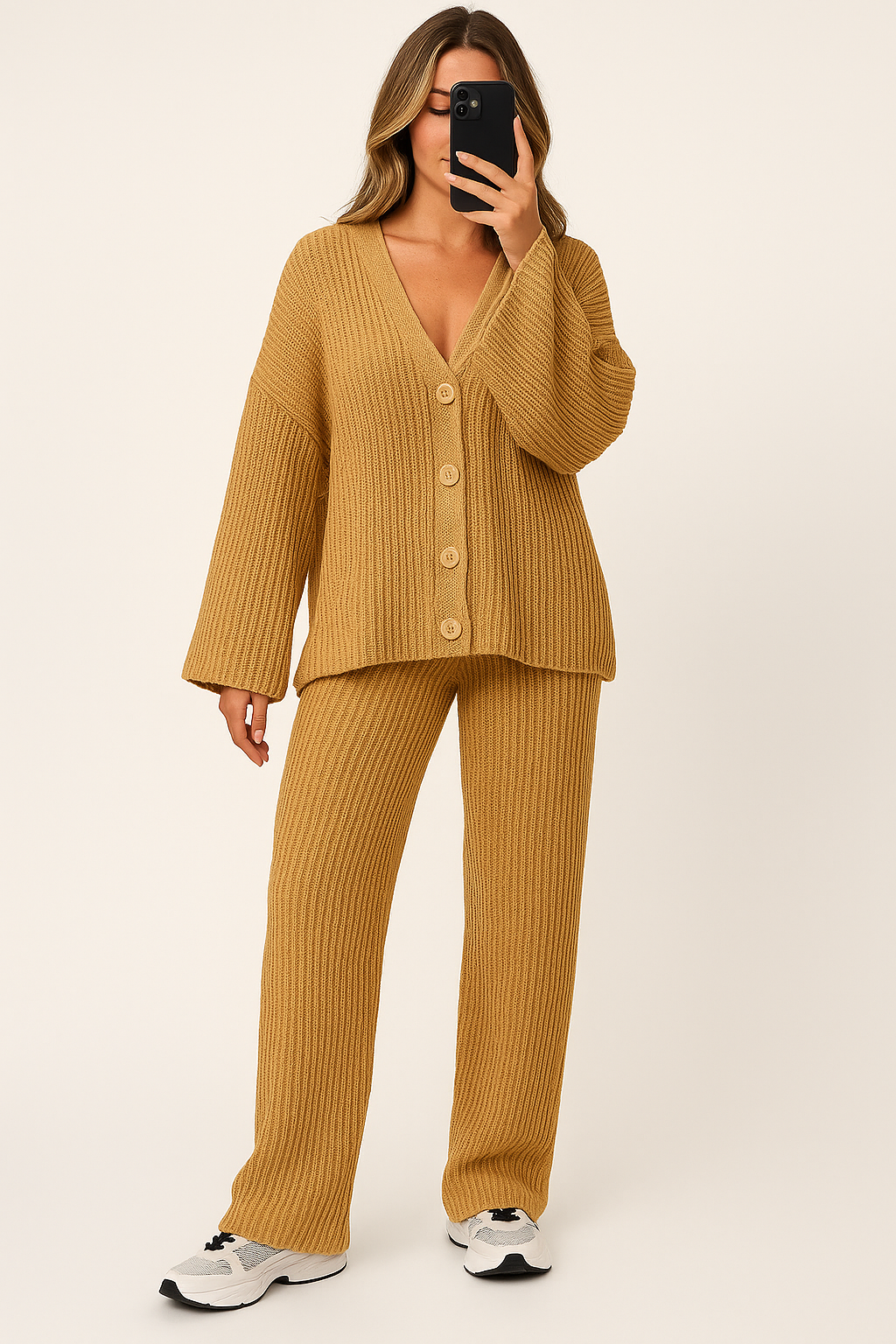 Cozy Knit Two-Piece Lounge Set – Effortless Warmth & Modern Elegance